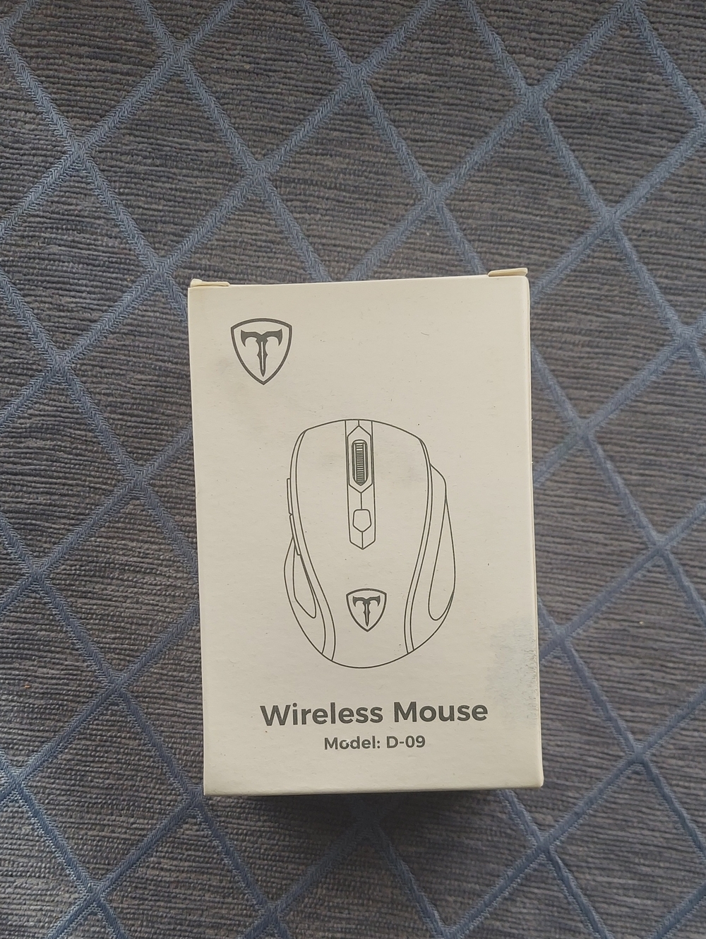 Source Unknown White Wireless Mouse D-09